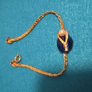 Dainty Flower Bracelet